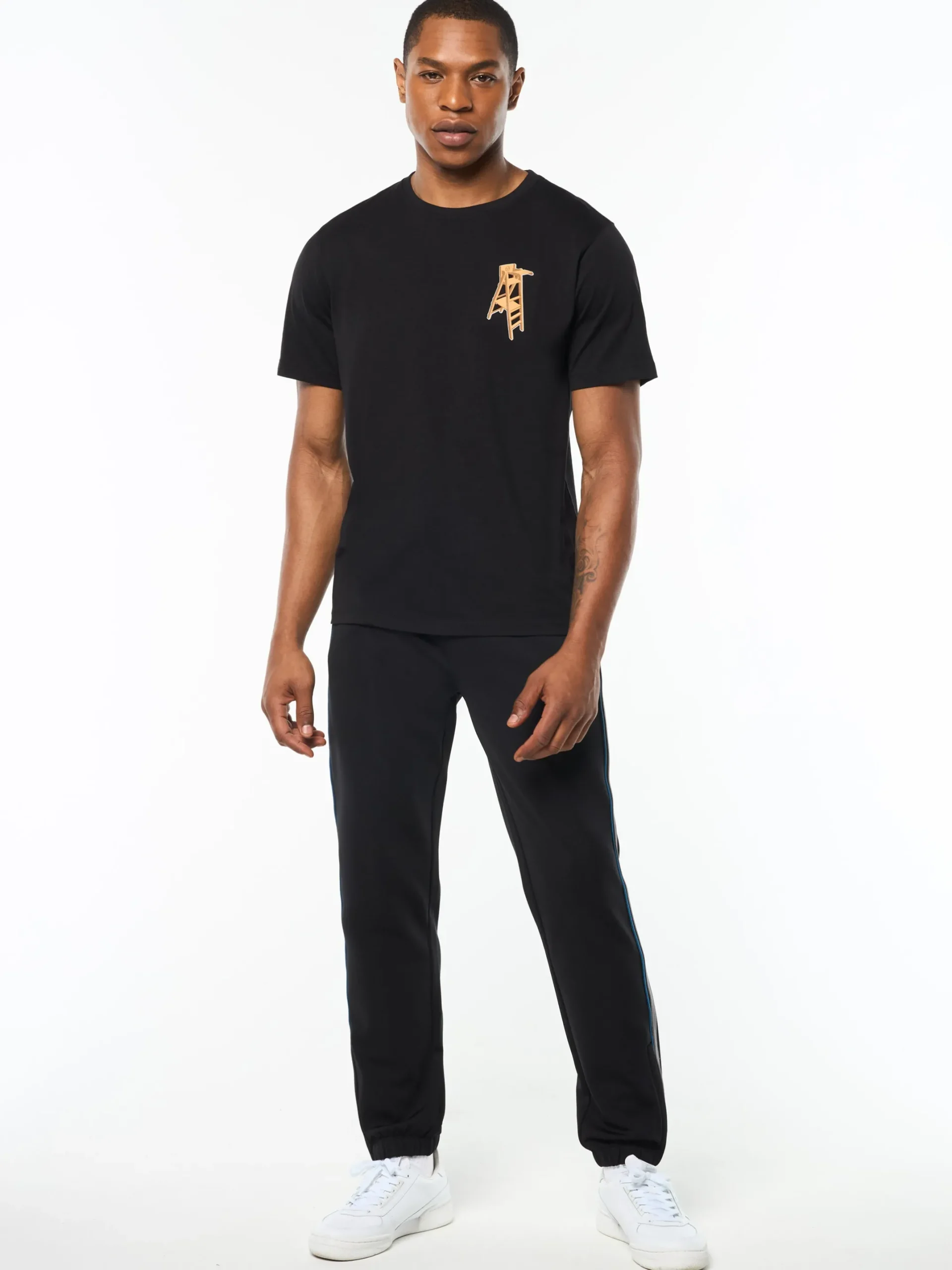 Arbitro T-Shirt- Black Beauty
