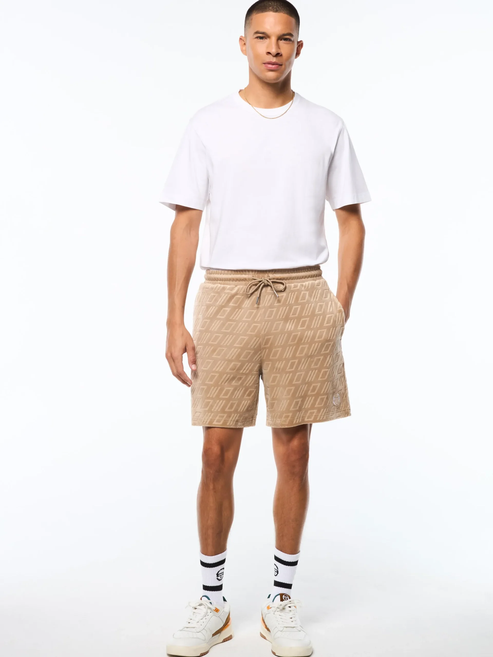 Bandiera Debossed Velour Short-Humus