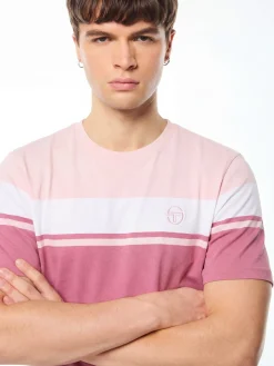 Damarindo T-Shirt-Barely There