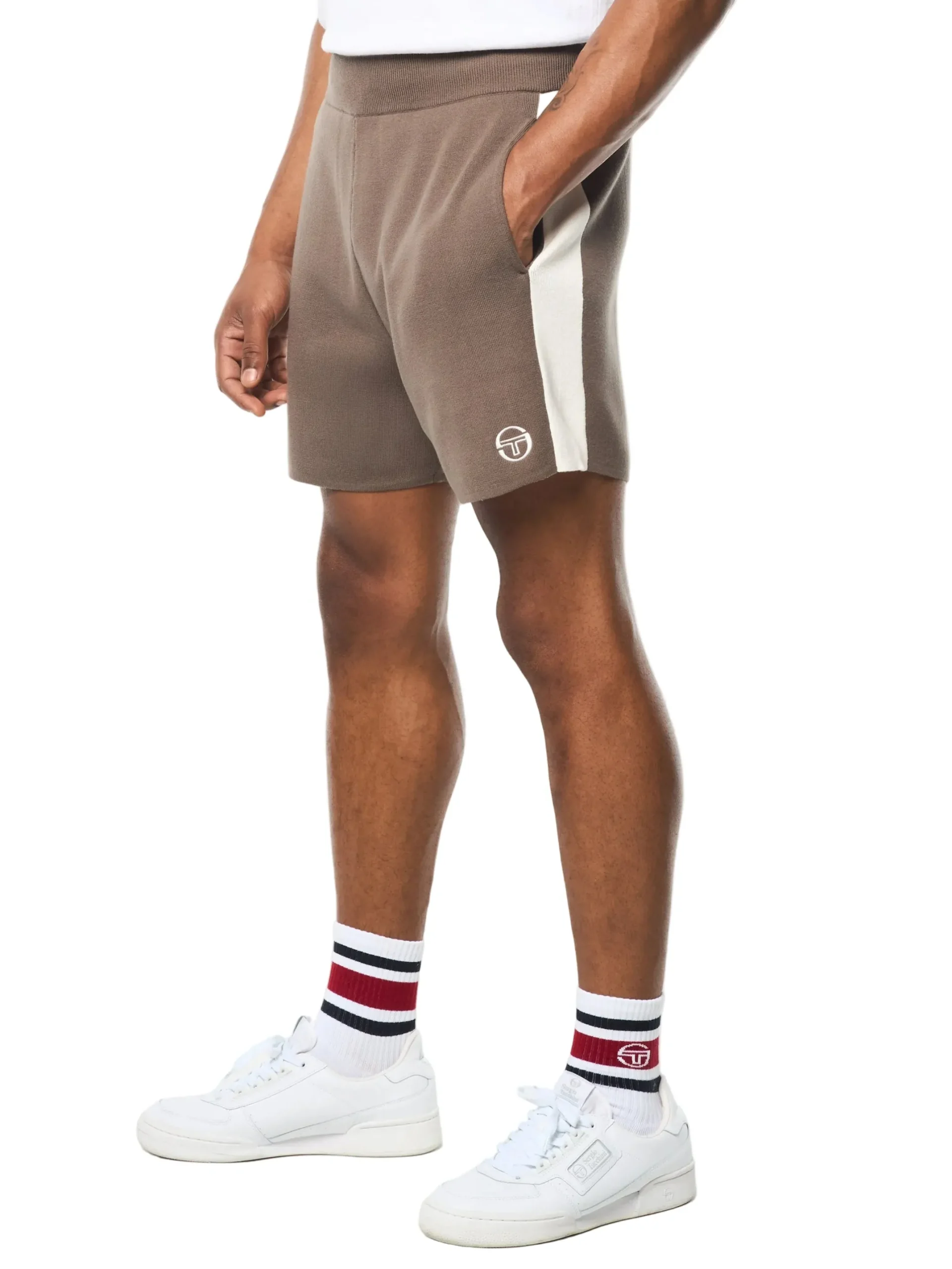 Giovane Short- Morel