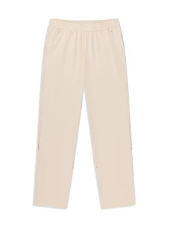 Noemi Pant- Humus