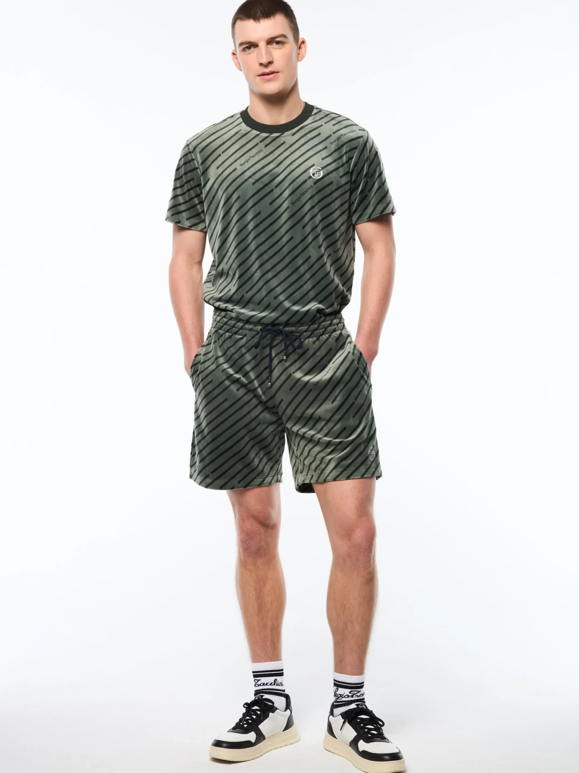Obliquo Velour Short-Agave Green