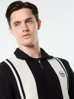Young Line Knit Polo- Black/ Gardenia
